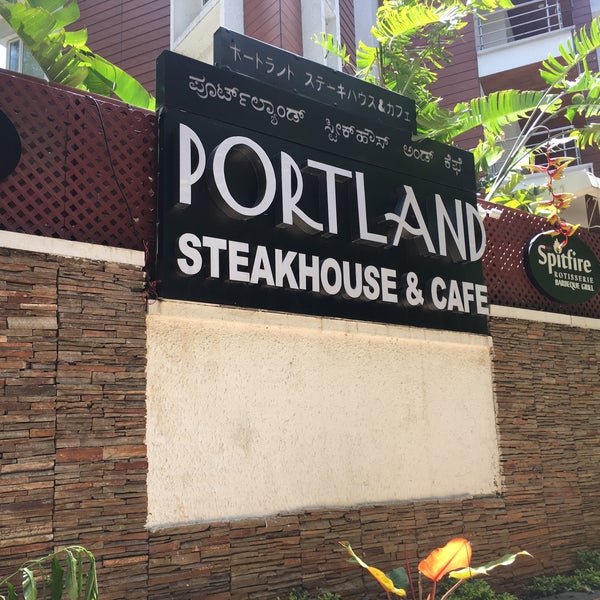 Foto diambil di Portland Steakhouse &amp; Cafe oleh Suvodeep D. pada 5/29/2018