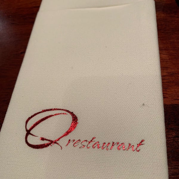 Foto tirada no(a) Q Restaurant por Jyoti S. em 2/4/2023