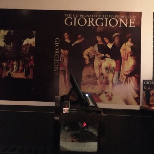 รูปภาพถ่ายที่ Giorgione โดย Jyoti S. เมื่อ 12/9/2016