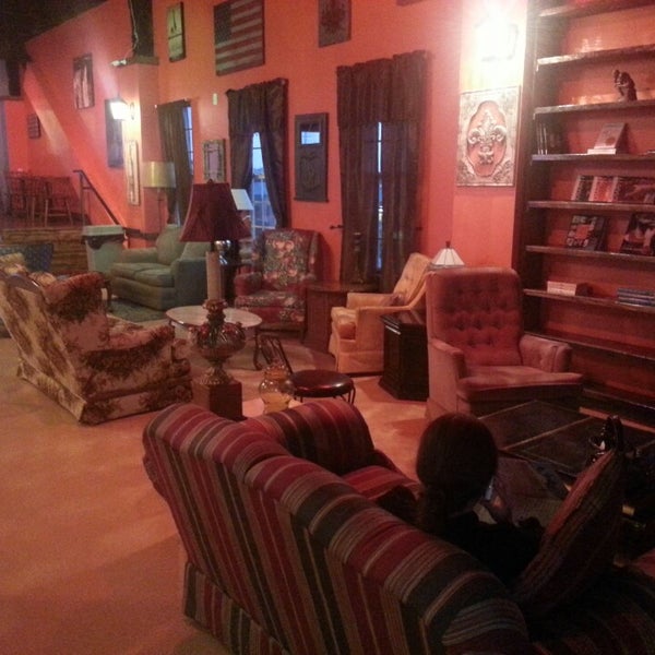 Red 28th Hookah Bar in Charlotte