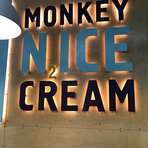 7/2/2017 tarihinde Irene K.ziyaretçi tarafından Monkey Nice Cream'de çekilen fotoğraf