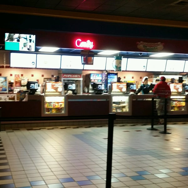 Regal Peoples Plaza 3627 ziyaretçidan 56 tavsiye'da fotoğraflar