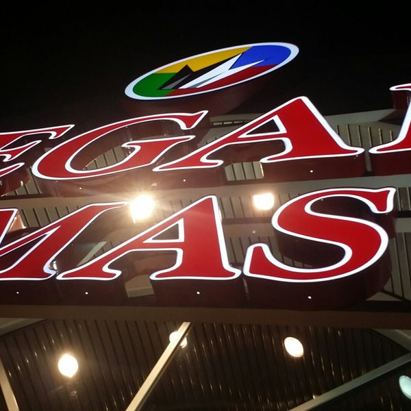 Fotos en Regal Peoples Plaza 56 tips de 3629 visitantes