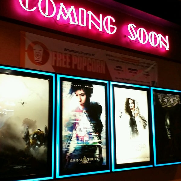 Regal Peoples Plaza 3627 ziyaretçidan 56 tavsiye'da fotoğraflar