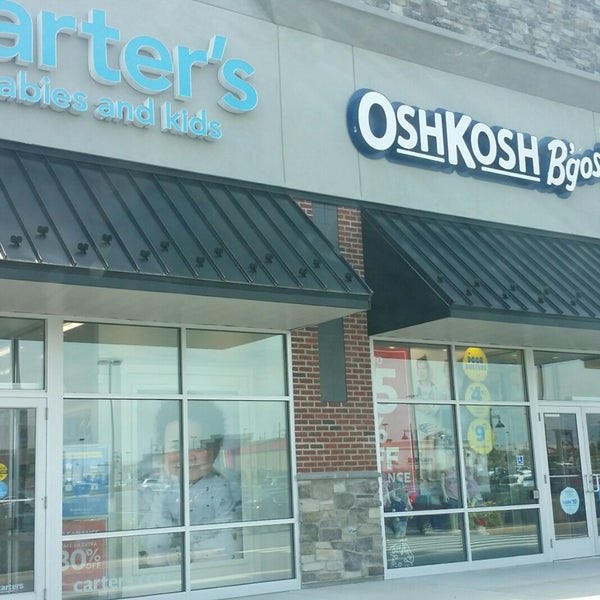 Photos at Christiana Fashion Center Shopping Plaza in Newark