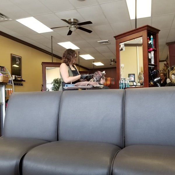 Photos At Twisted Hair Designs Salon Barbershop In Newark