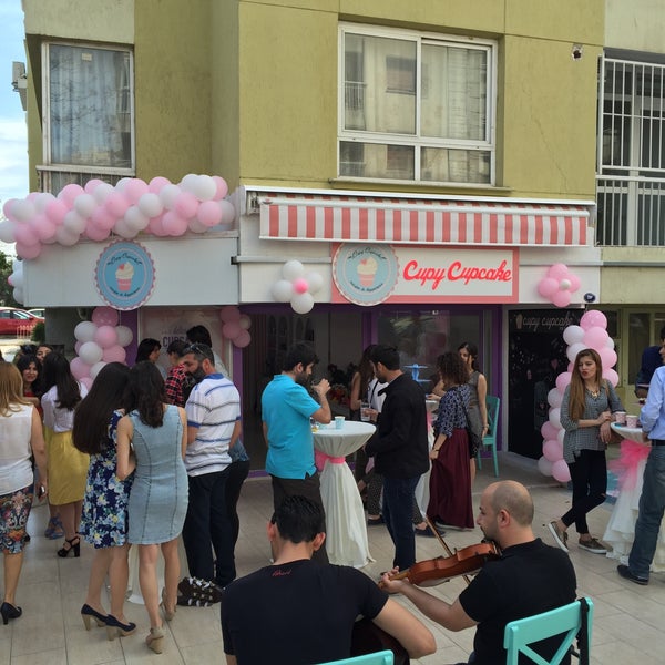 Photo taken at Cupy Cupcake by İlker on 5/2/2015