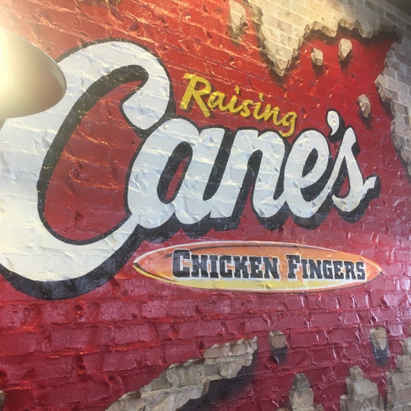 Photo taken at Raising Cane&#39;s Chicken Fingers by This Is L. on 6/13/2017