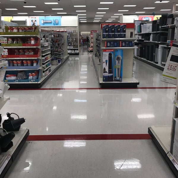 Photos at Target 8 tips from 1723 visitors