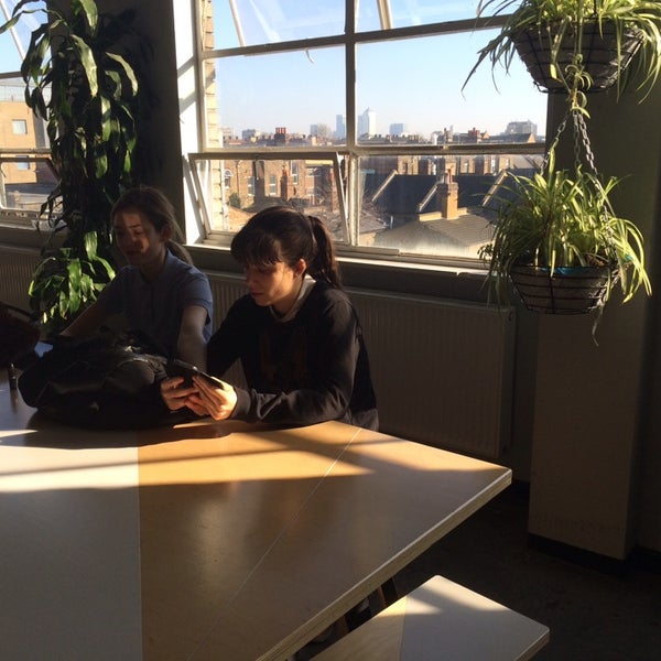 3/9/2014にMigguがPlatform Cafe, Bar, Terraceで撮った写真