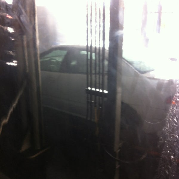 Photos at Vista Palms Car Wash Central Chula Vista 8 tips