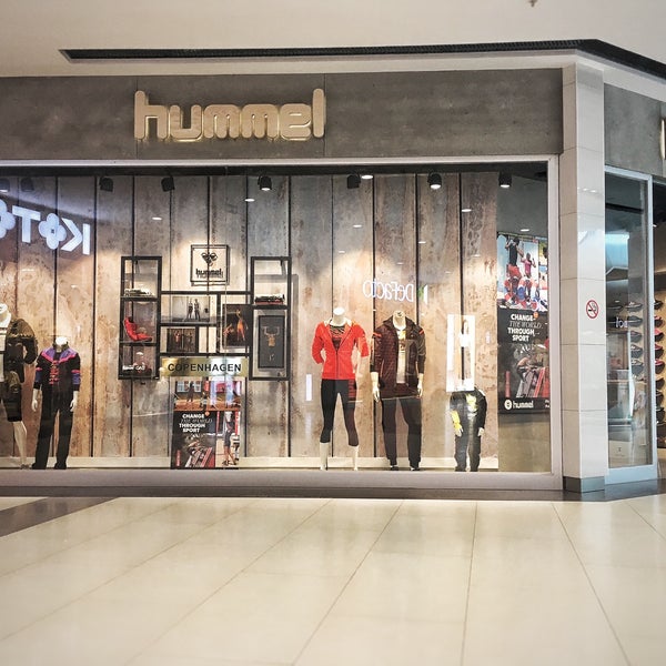 Photos HUMMEL - Clothing Store in