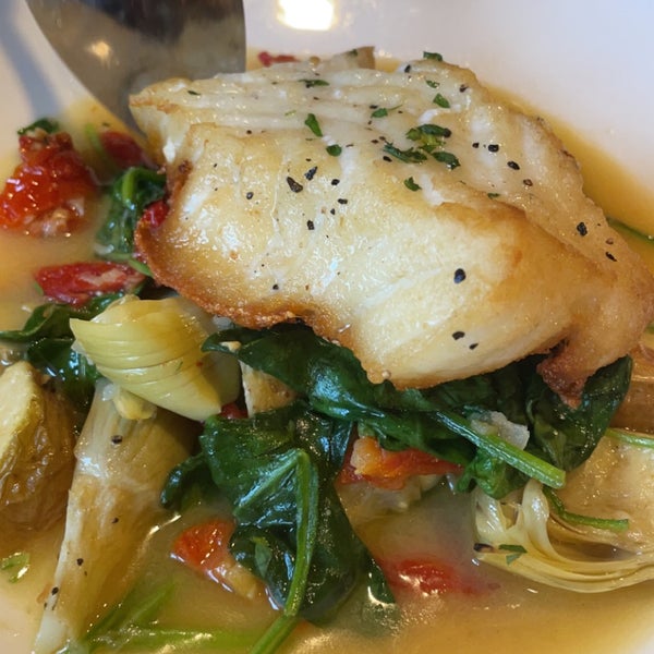 McCormick & Schmick's Seafood Restaurant in Tigard Neighborhood Area 7