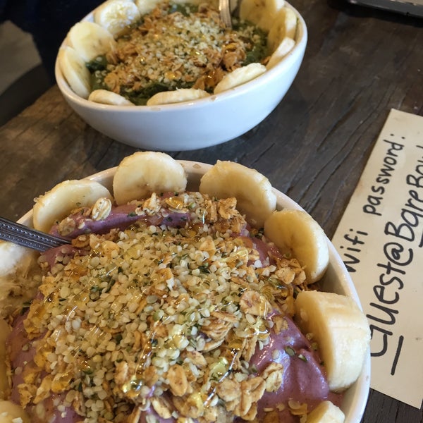 BARE Bowls Juice Bar in Palo Alto