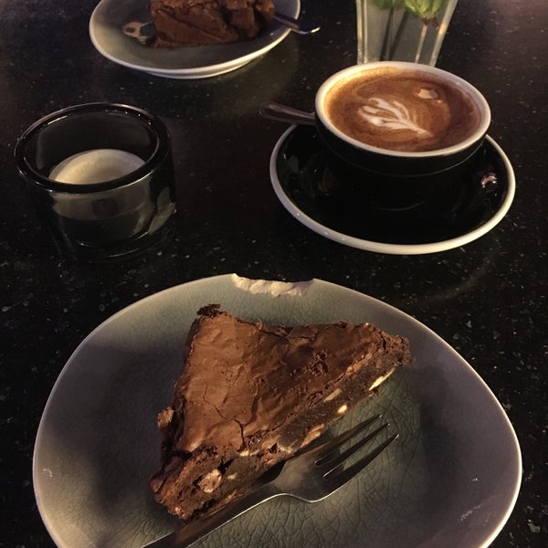 Foto tirada no(a) Coffeelabs por Sophie d. em 2/7/2018