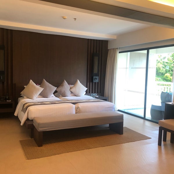 Foto scattata a Cape Panwa Hotel Phuket da Tata U. il 9/20/2019