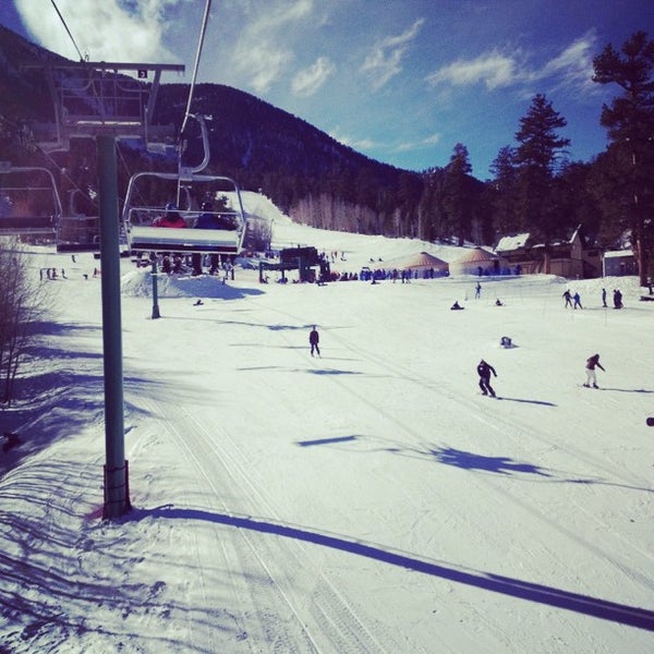Das Foto wurde bei Las Vegas Ski And Snowboard Resort von Ayu K. am 12/29/2012 aufgenommen