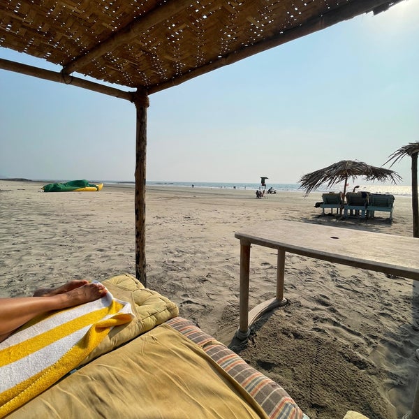 Morjim Holiday Beach