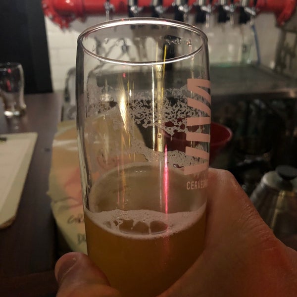 10/3/2019 tarihinde Aurelio F.ziyaretçi tarafından Let&#39;s Beer'de çekilen fotoğraf