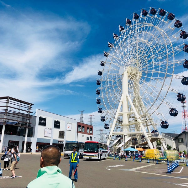 Photos At 三井アウトレットパーク仙台港 観覧車 ポートフラワー Theme Park Ride Attraction In 仙台市