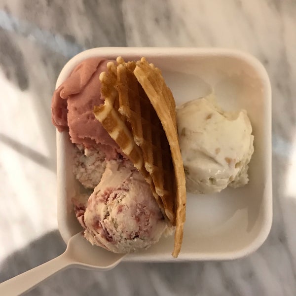 8/25/2019にThomas Y.がJeni&#39;s Splendid Ice Creamsで撮った写真