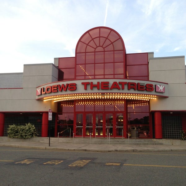 Fotos bei AMC Loews Brick Plaza 10 Brick Township, NJ