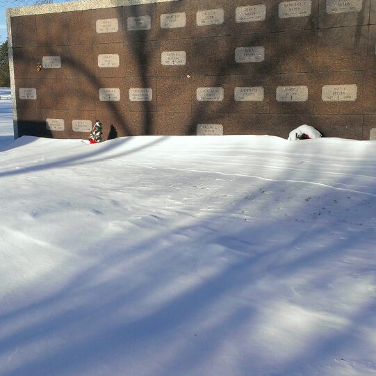 Clarendon Hills Cemetery Darien, IL