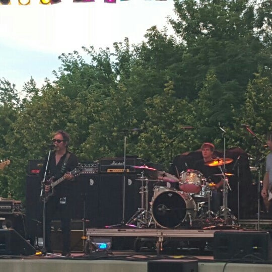 Riverfront Park - Vetter Stone Amphitheater - Park