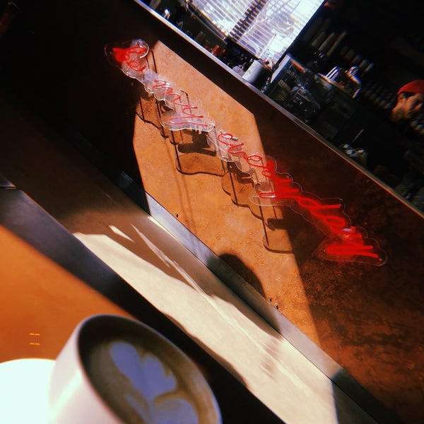 2/11/2019 tarihinde Merve Ö.ziyaretçi tarafından Twins Coffee Roasters'de çekilen fotoğraf