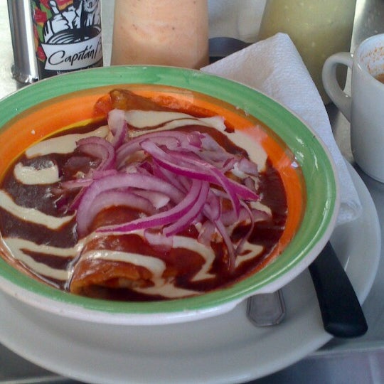 Tacos perrones Mariano Otero