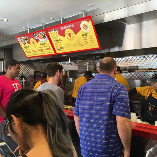 Photo taken at The Halal Guys by Dat L. on 3/25/2016