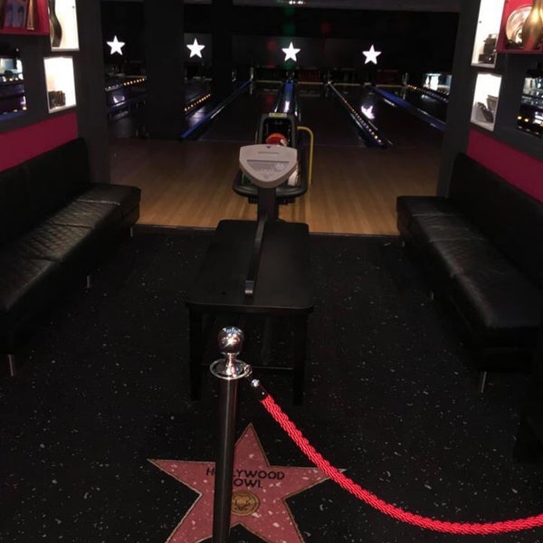 Hollywood Bowl Bowling Alley