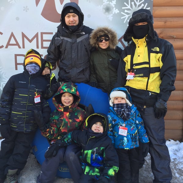 Photo taken at Camelback Snowtubing by Linh H. on 2/2/2015