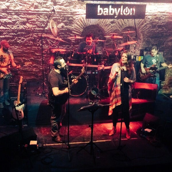 Foto scattata a Babylon da Samed Ö. il 4/28/2015