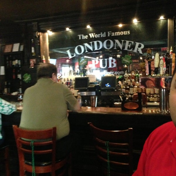 Photo taken at Londoner Pub &amp; Grill by Marcus J. on 3/17/2013