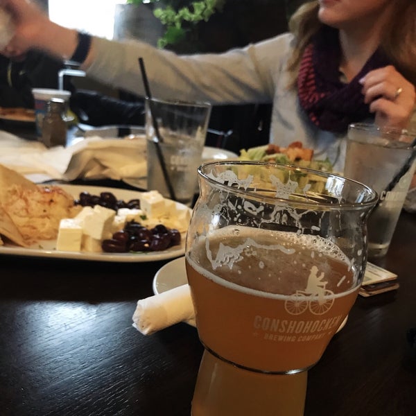 Photo taken at Puddlers Kitchen &amp; Tap by Conshohocken Brewing Co. by Jeremy W. on 12/28/2018