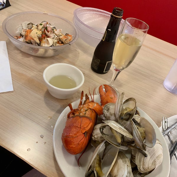 Photo taken at Boston Lobster Feast by Olga A. on 12/7/2019