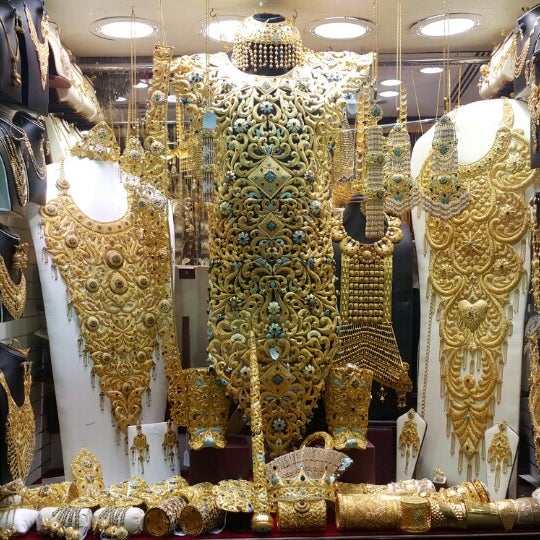 Photo taken at Sharjah Gold Souk (Central Market) by Hauser on 2/17/2015