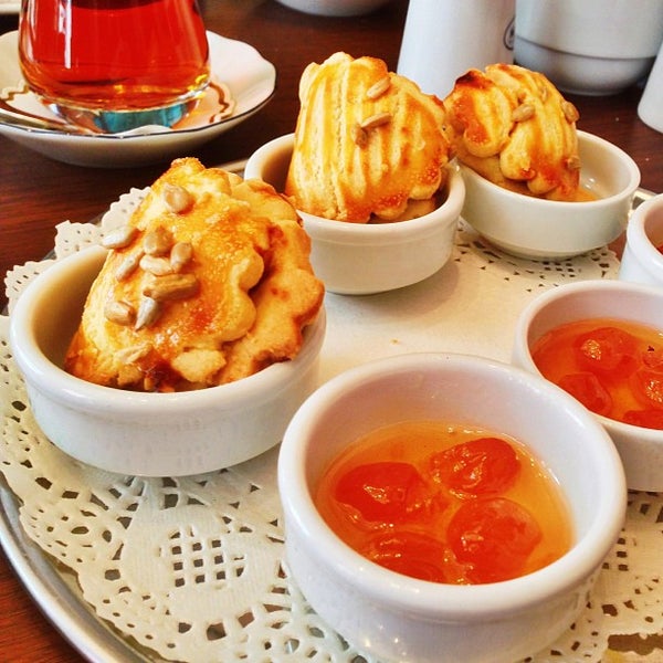 mado cafe cafe in baku