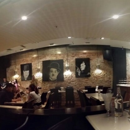 6/27/2014에 Jackie C.님이 Mulberry Restaurant &amp; Bar에서 찍은 사진