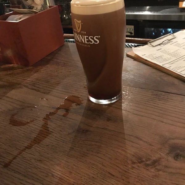 Photo taken at Galway Bay Irish Restaurant by Edison M. on 5/24/2018