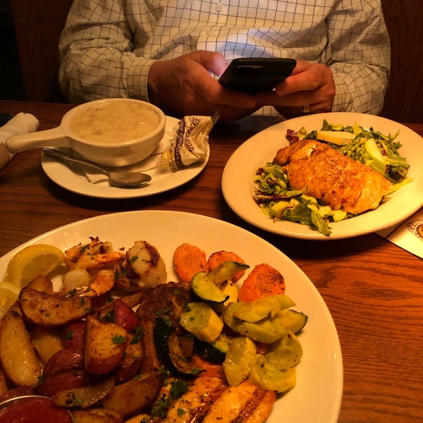 5/5/2019にChrys D.がThe Fish Market Restaurantで撮った写真