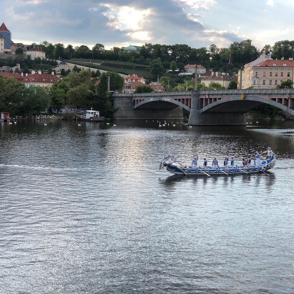 Foto scattata a Prague Venice Boat Trips - Pražské Benátky da Pavel M. il 5/15/2018