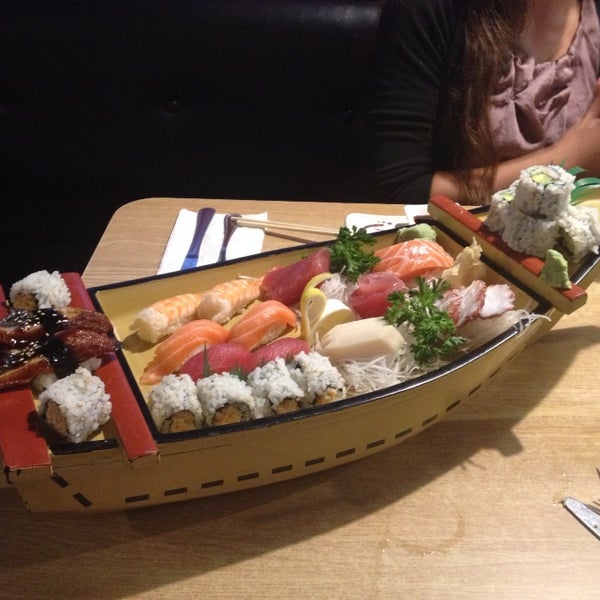 Love boat for two! Yum!
