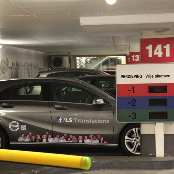 Parking Reep (P2) Gent'de Otopark