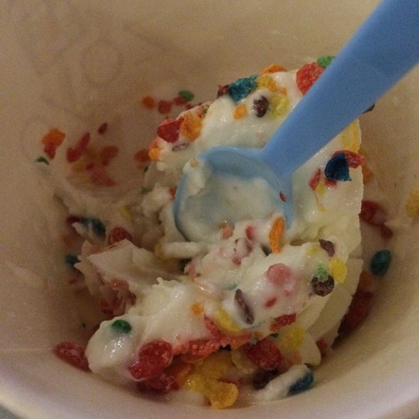 Zoyo Neighborhood Yogurt 9 tips from 343 visitors