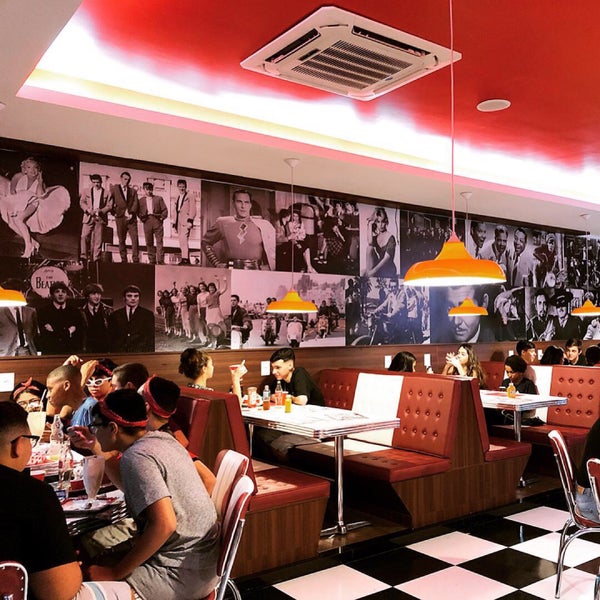 Photos At Hamburgueria Darling Diner 1 Tip From 204 Visitors