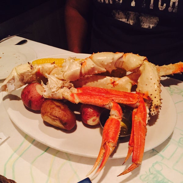 Das Foto wurde bei Fulton&#39;s Crab House von Eiko W. am 10/4/2015 aufgenommen