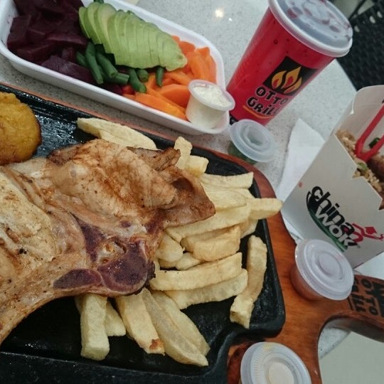 Otto Grill Restaurant in San Borja