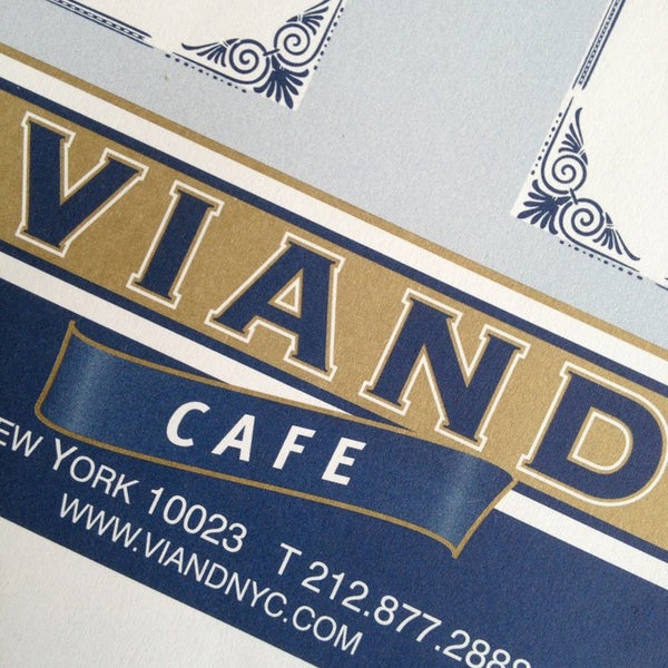 รูปภาพถ่ายที่ Viand Cafe โดย Simon G. เมื่อ 3/24/2013